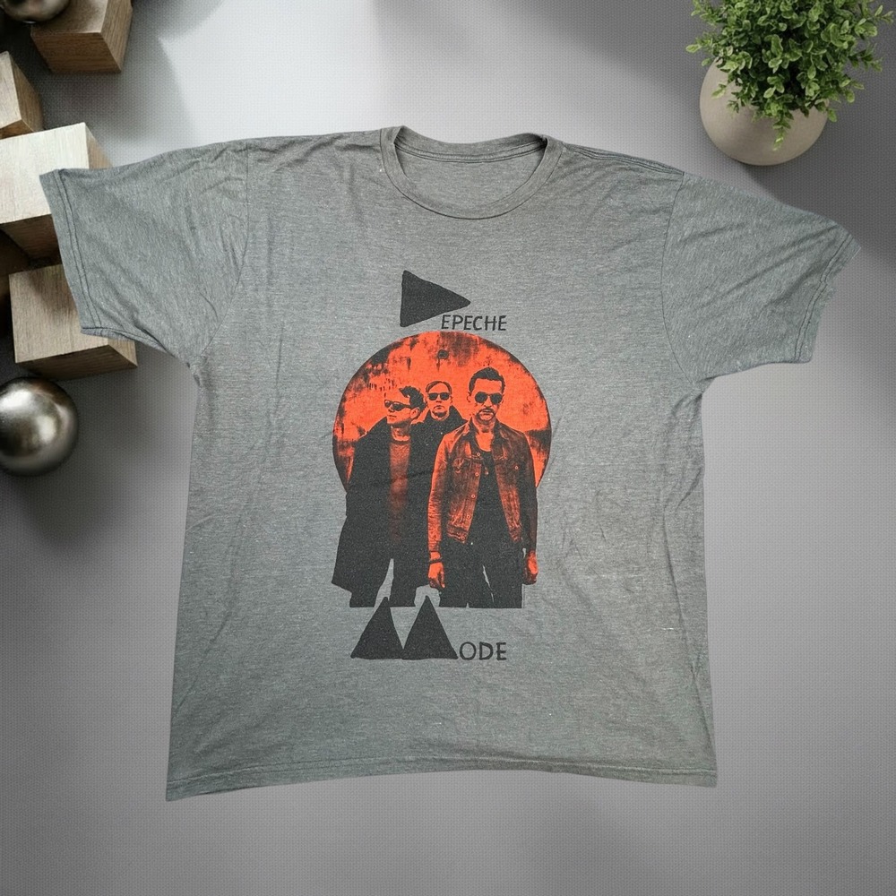 Depeche Mode Delta Machine 2013 Tour Shirt Gray Band Tee Size XL Relaxed Fit